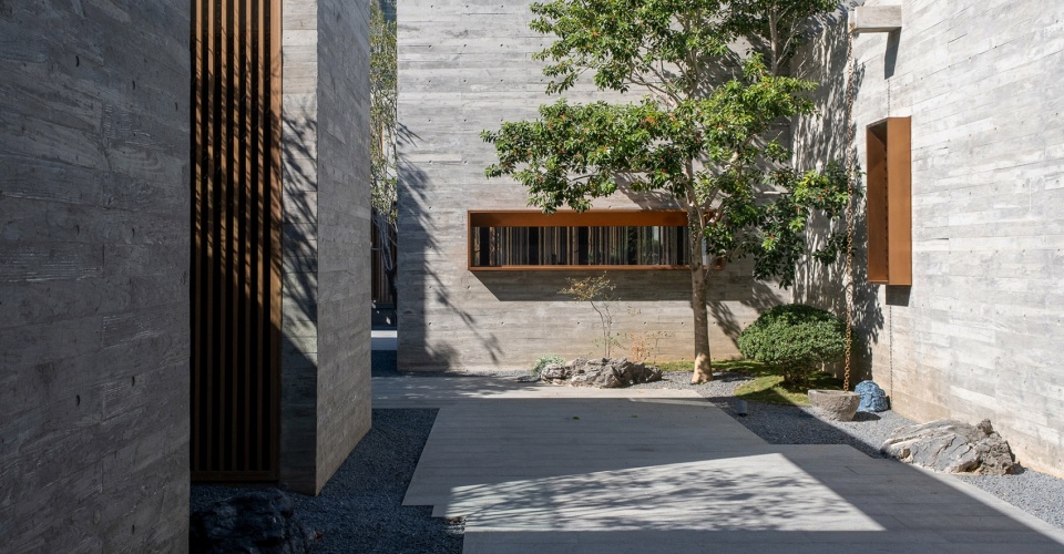 private residential space in the flowing garden china by more than arch studio
