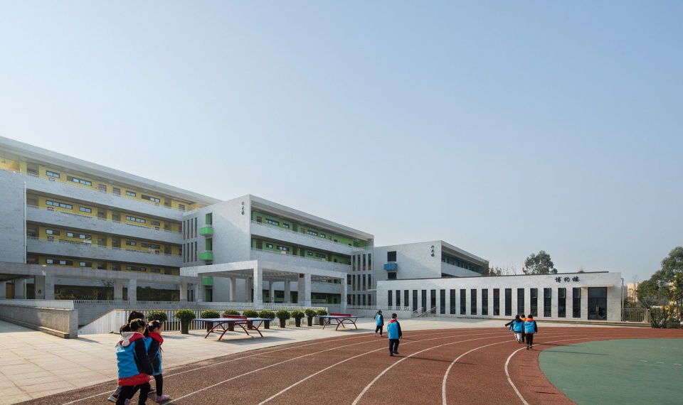 Guangdu Kindergarten Benmo Studio
