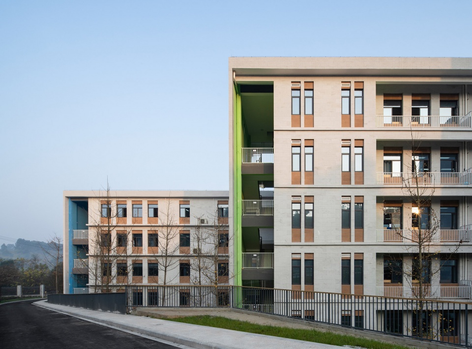 Guangdu Kindergarten Benmo Studio