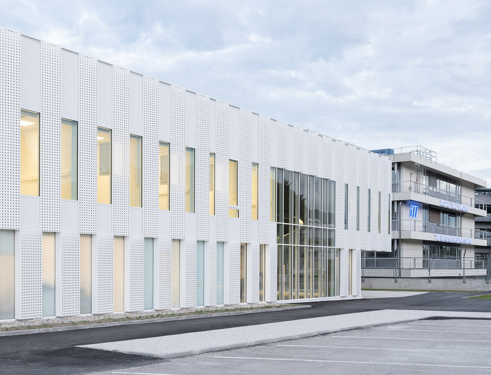 New Visitor Centre of the Institut LaueLangevin Campus in Grenoble by