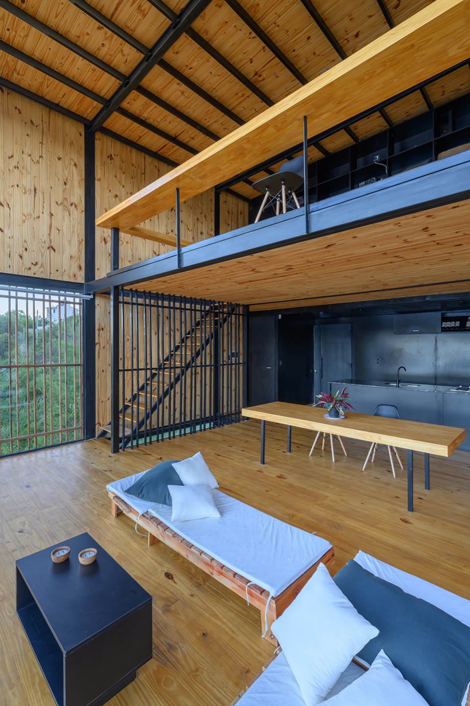 siquiman lodge by pablo senmartin architects