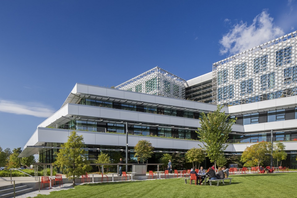Harvard University Science and Engineering Complex Behnisch Architekten