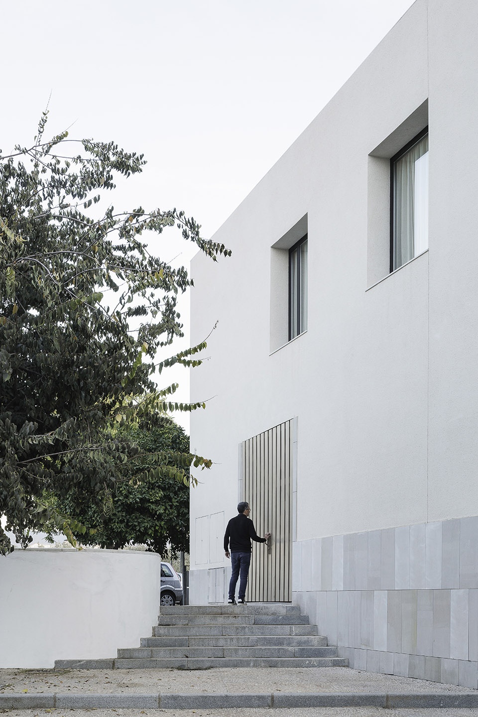 Residential building in Campo de la Verdad Laguillo Arquitectos Cayuela Marques Arquitectos