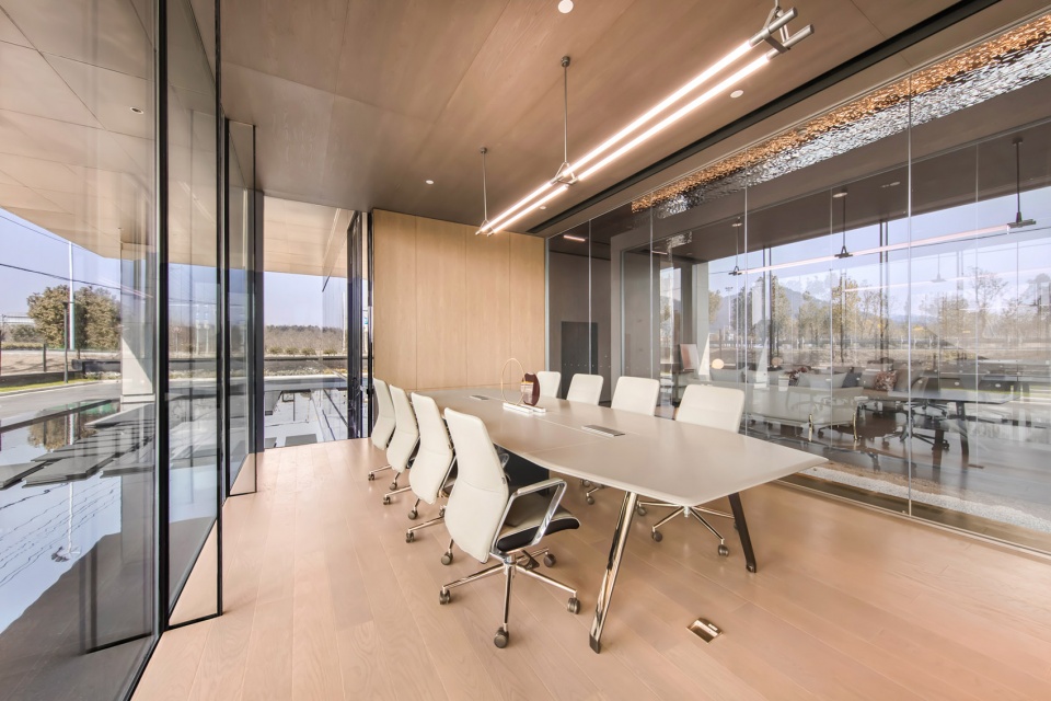 Promenade Workplace of Kano Headquarters LYCS Architecture