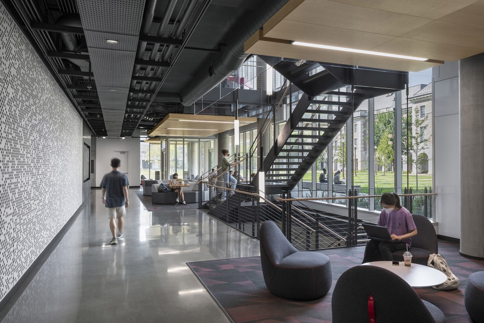 James M McKelvey Sr Hall Perkins Eastman
