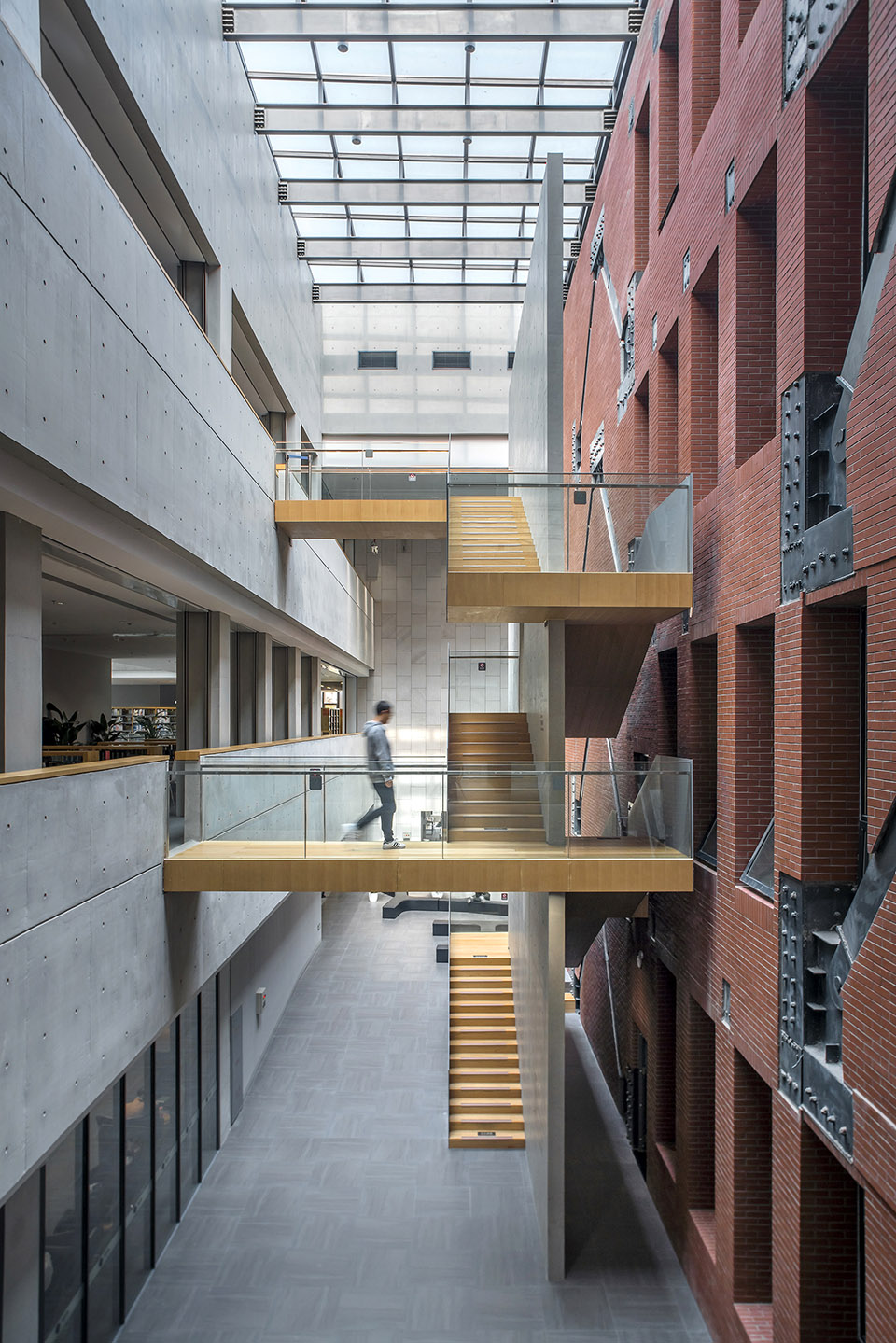 Interior Design of Yifu Library in Beijing University of Technology by ...