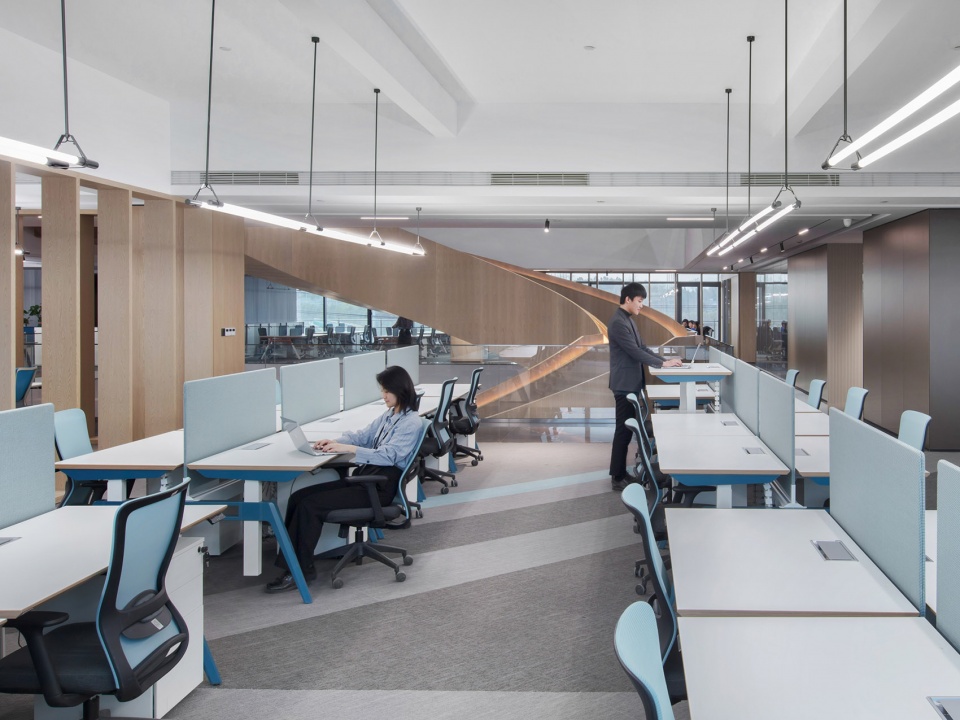 Promenade Workplace of Kano Headquarters LYCS Architecture