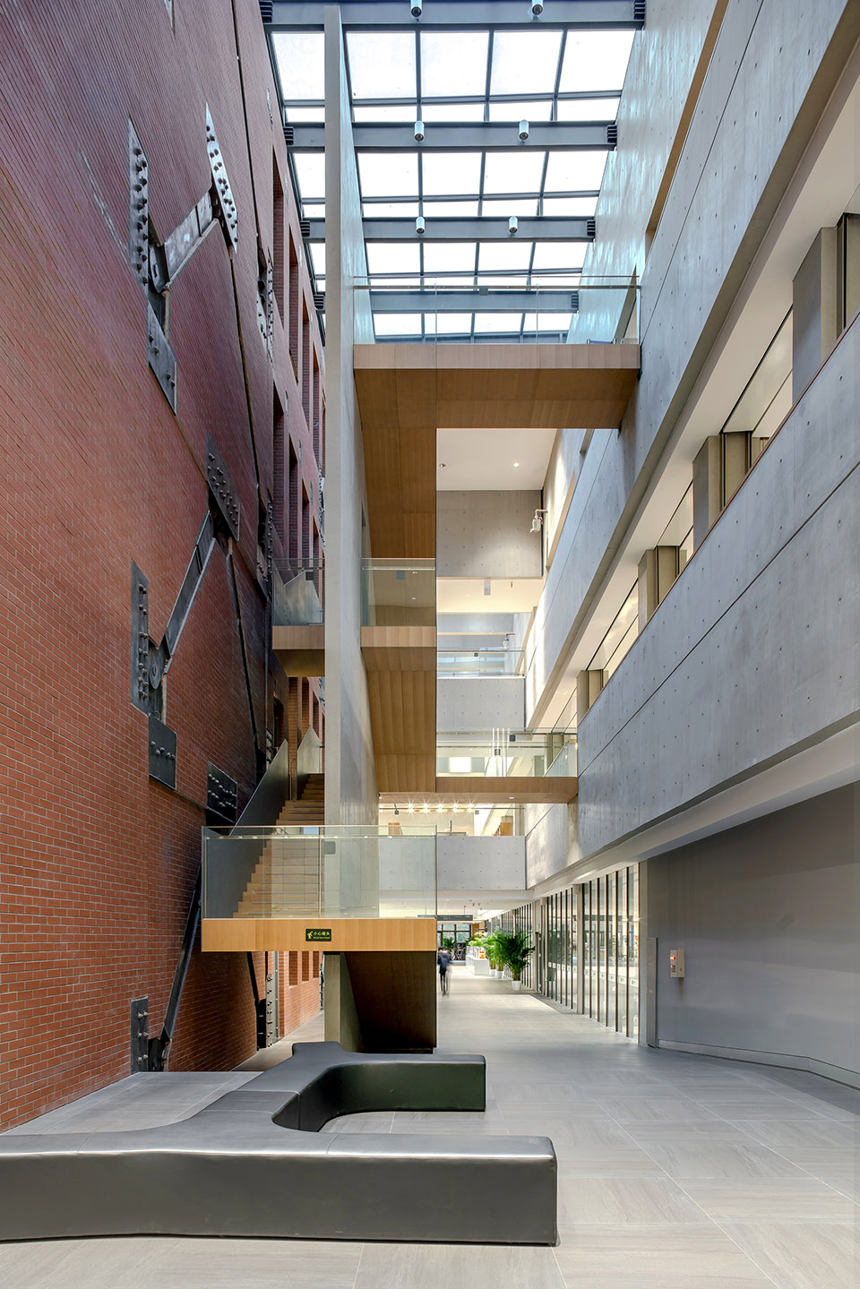 Interior Design of Yifu Library in Beijing University of Technology by ...