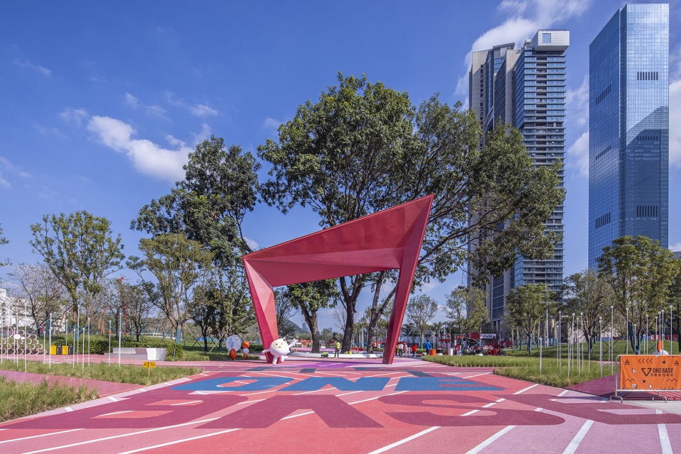 Wanchuanyunhui OneBase Vanke Sports Community Box Studio