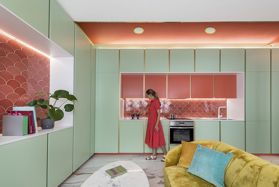 house in a haberdashery spain by ooiio architecture