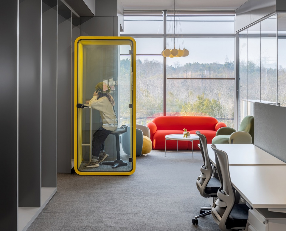 Promenade Workplace of Kano Headquarters LYCS Architecture