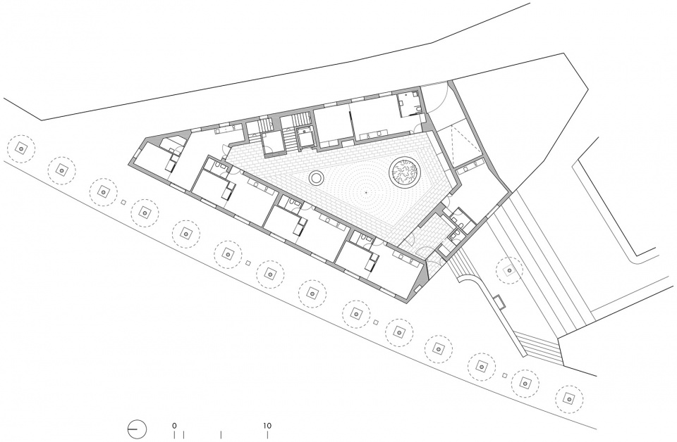 Residential building in Campo de la Verdad Laguillo Arquitectos Cayuela Marques Arquitectos
