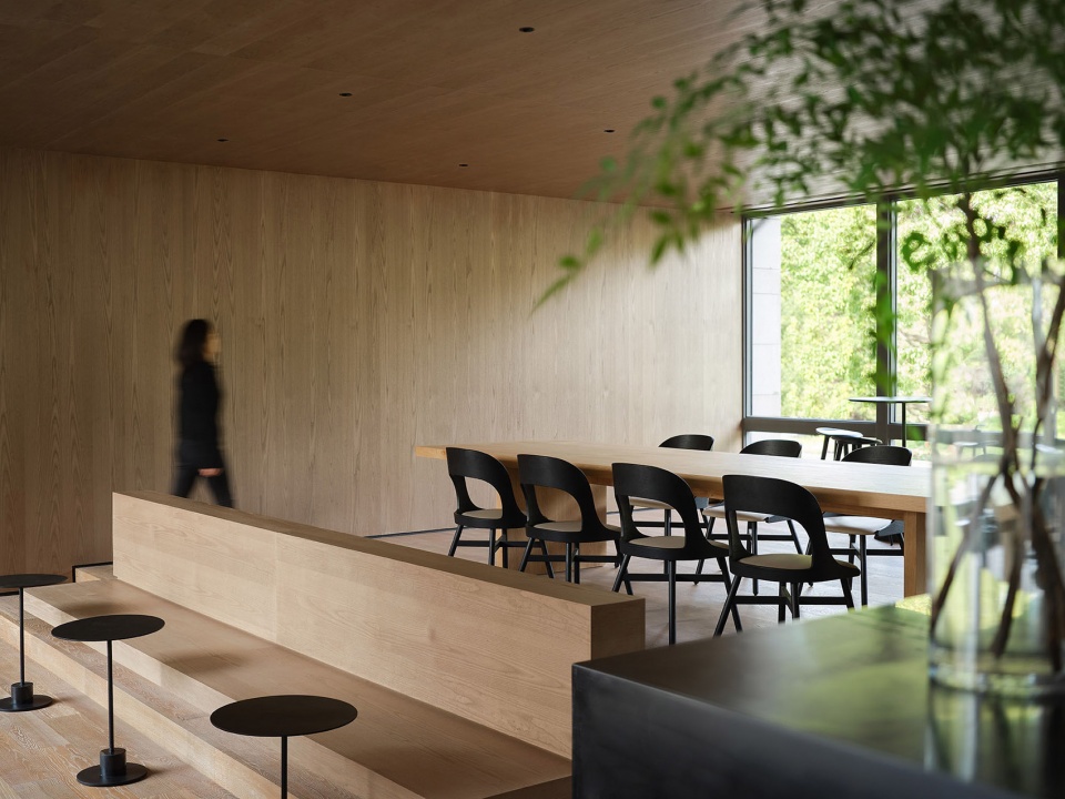 The New Office of One House Design