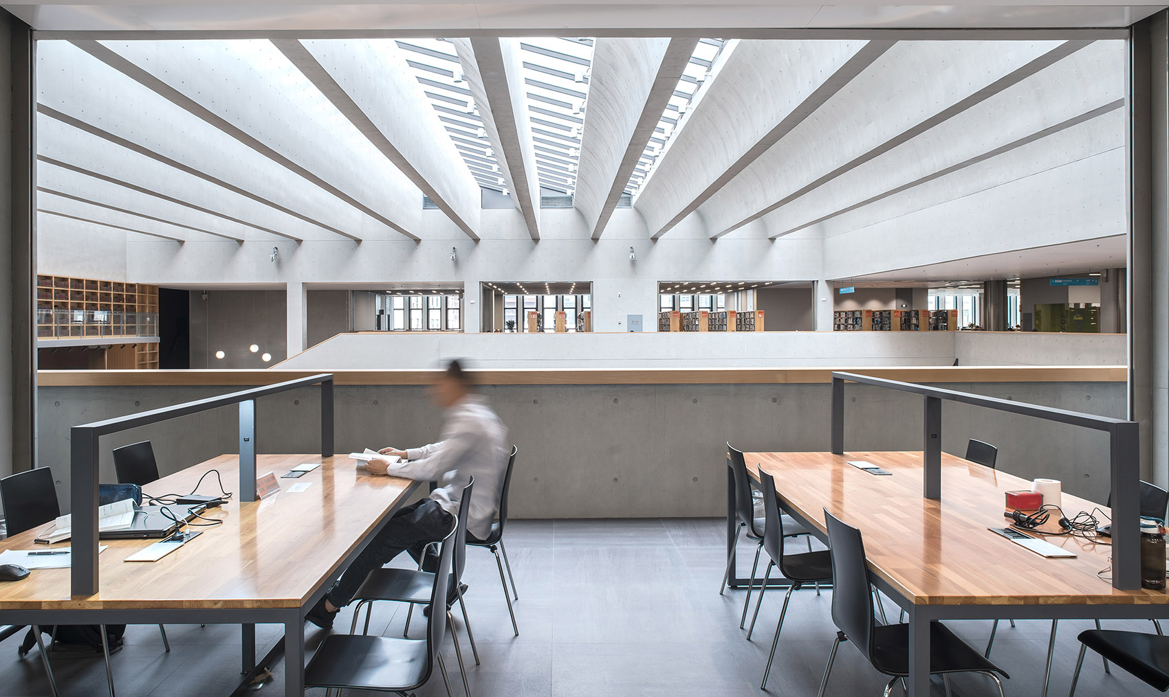 Interior Design of Yifu Library in Beijing University of Technology by ...
