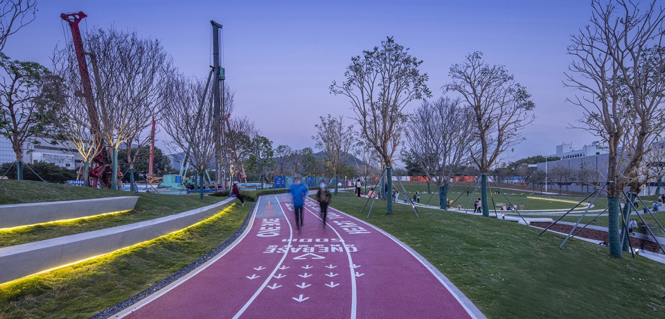 Wanchuanyunhui OneBase Vanke Sports Community Box Studio