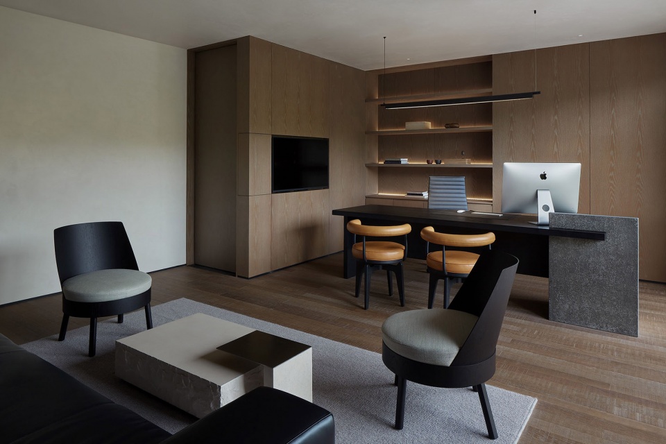 The New Office of One House Design