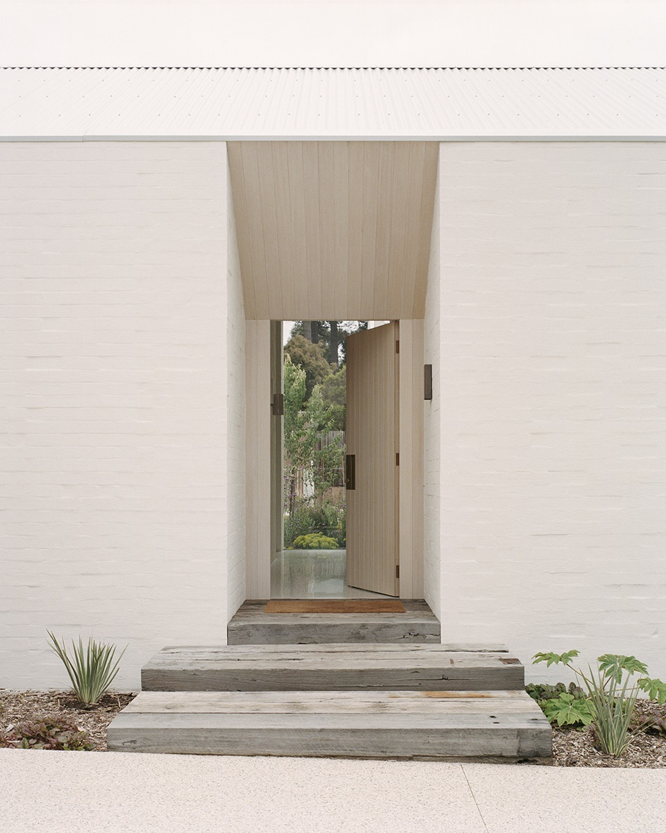 sorrento beach house by pandolfini architects