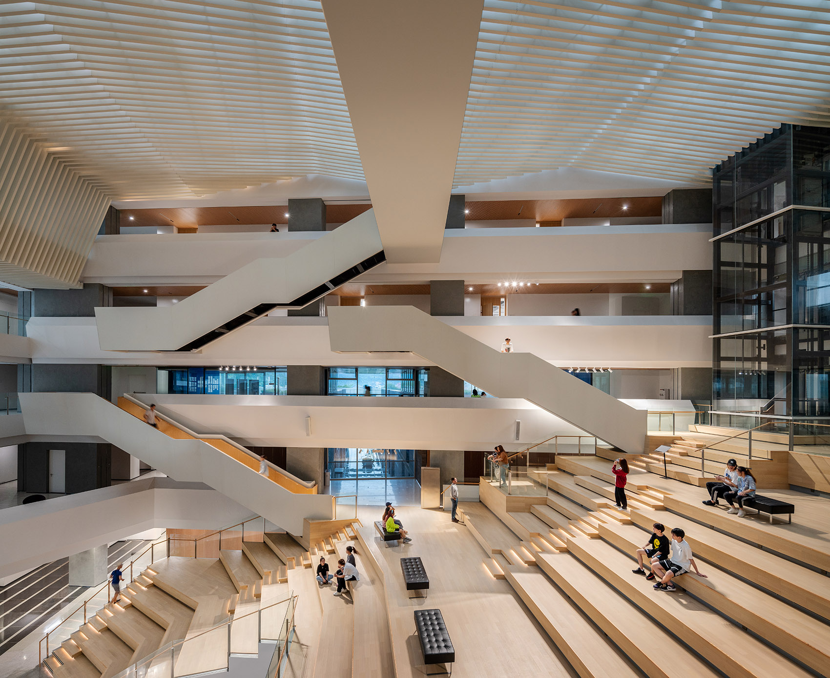 Michael Graves College at Wenzhou-Kean University (Ge Hekai Hall ...