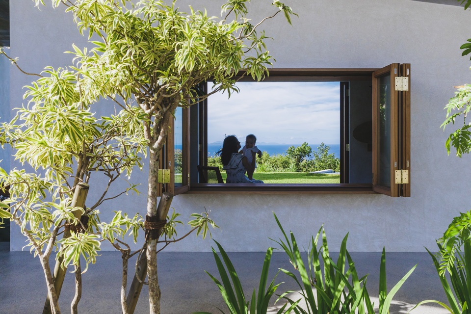 house in nakijin by studio cochi architects