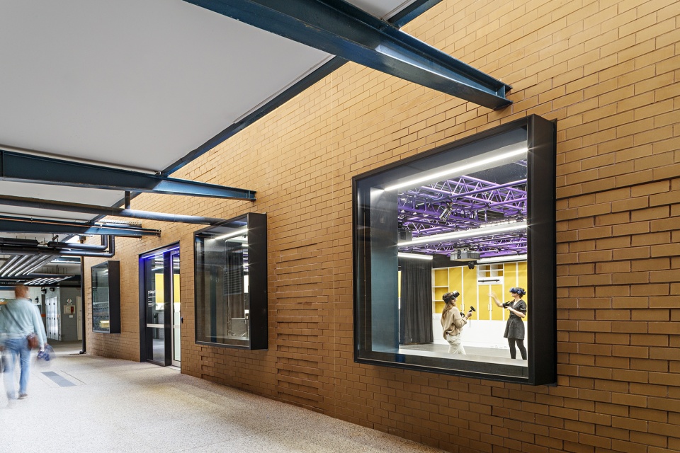 it research facility monash university by ds architects