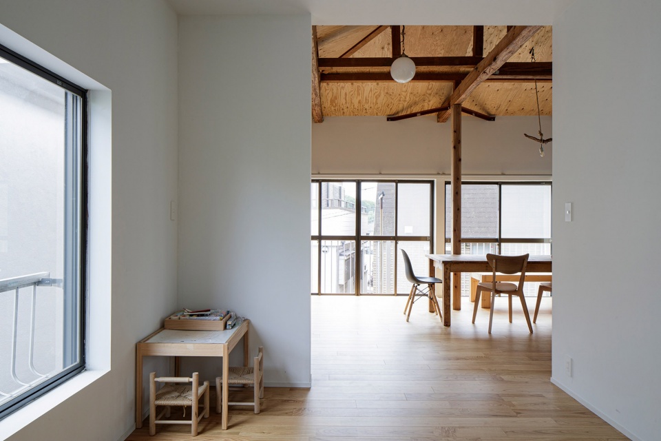 Nishigahara House by ROOVICE