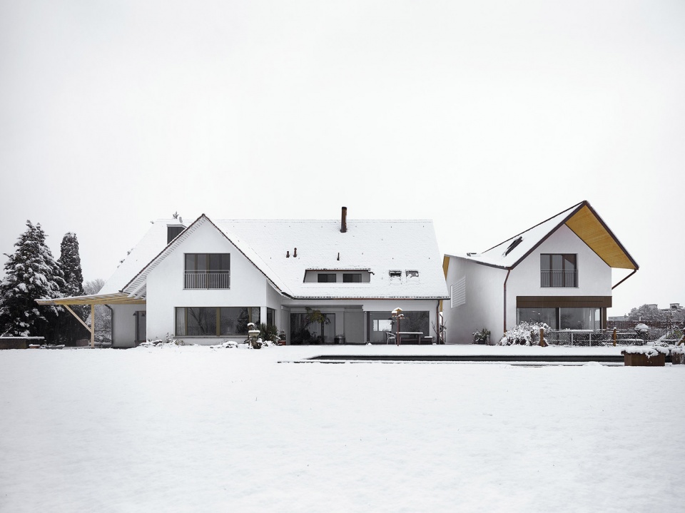 Berglen Conversion and New Building studio inebi