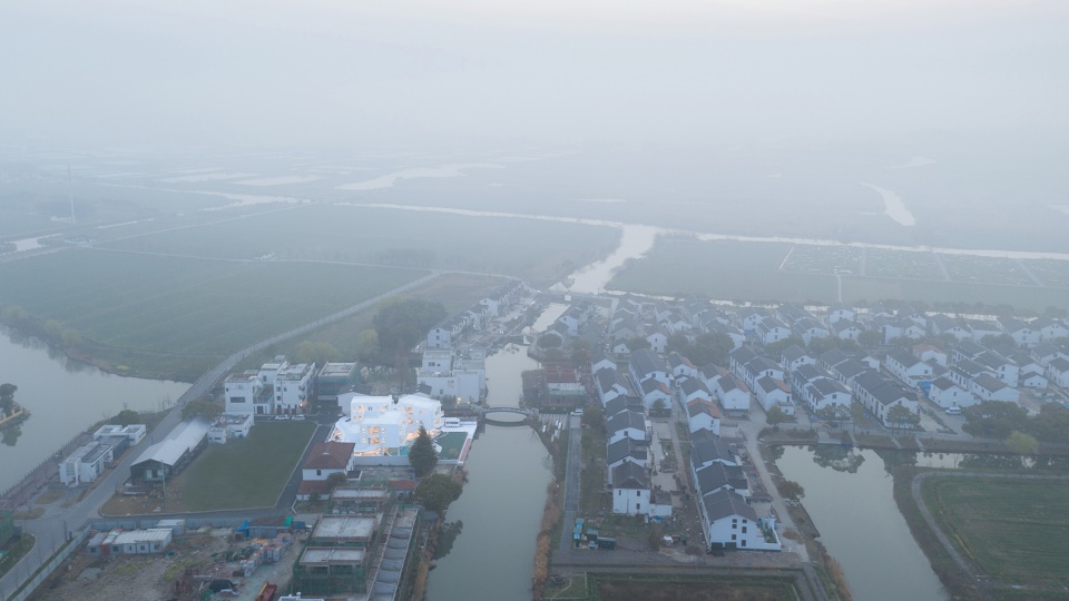 Floating house Chaoyu Architectural design
