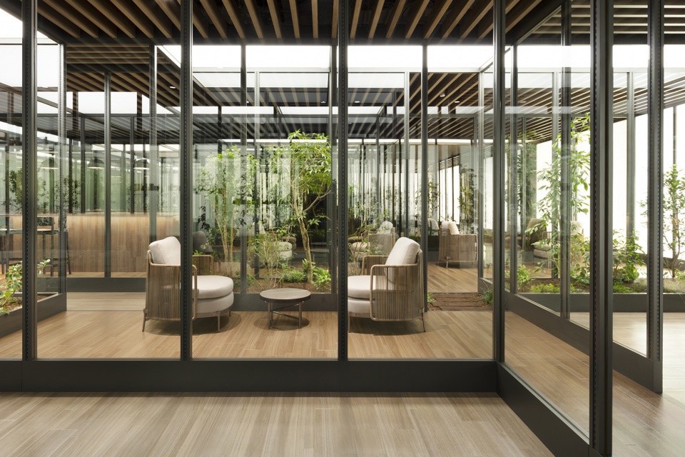 sumu fumu terrace by nendo