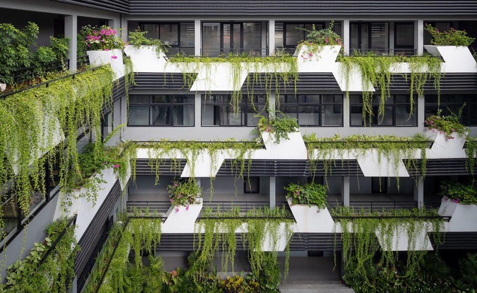 VIASM by 1 1 2 Architects
