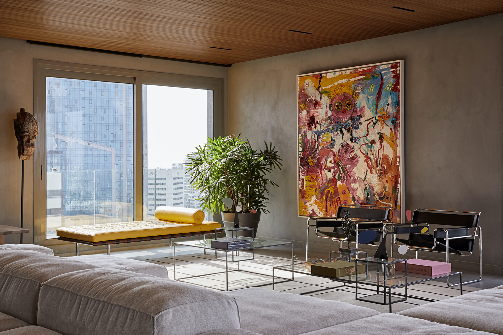 Anthony Apartment by Karim Nader Studio 谷德设计网