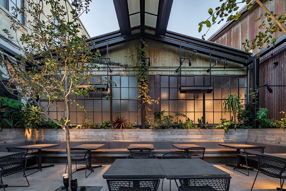 damian restaurant by taller adg estudio mdb 1