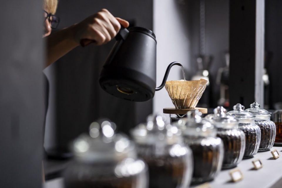 Irumando Coffee by Senbunnoichi Inc