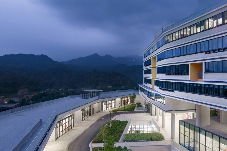 xiamen youth practice base in siming district china by cctn design