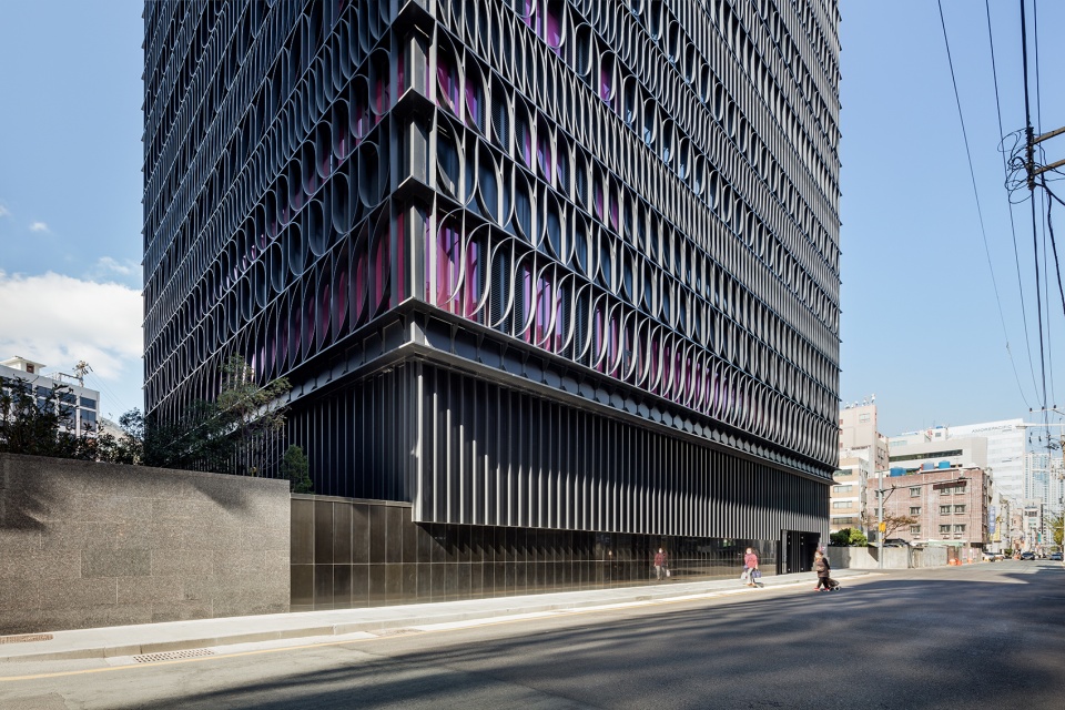 heungkuk tower busan south korea by mecanoo