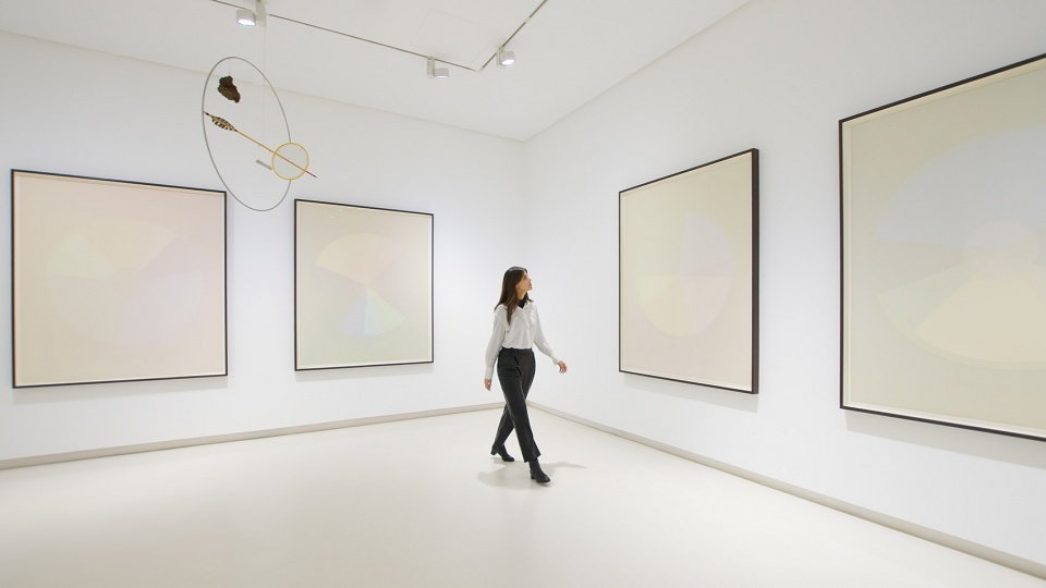 your light spectrum olafur eliasson