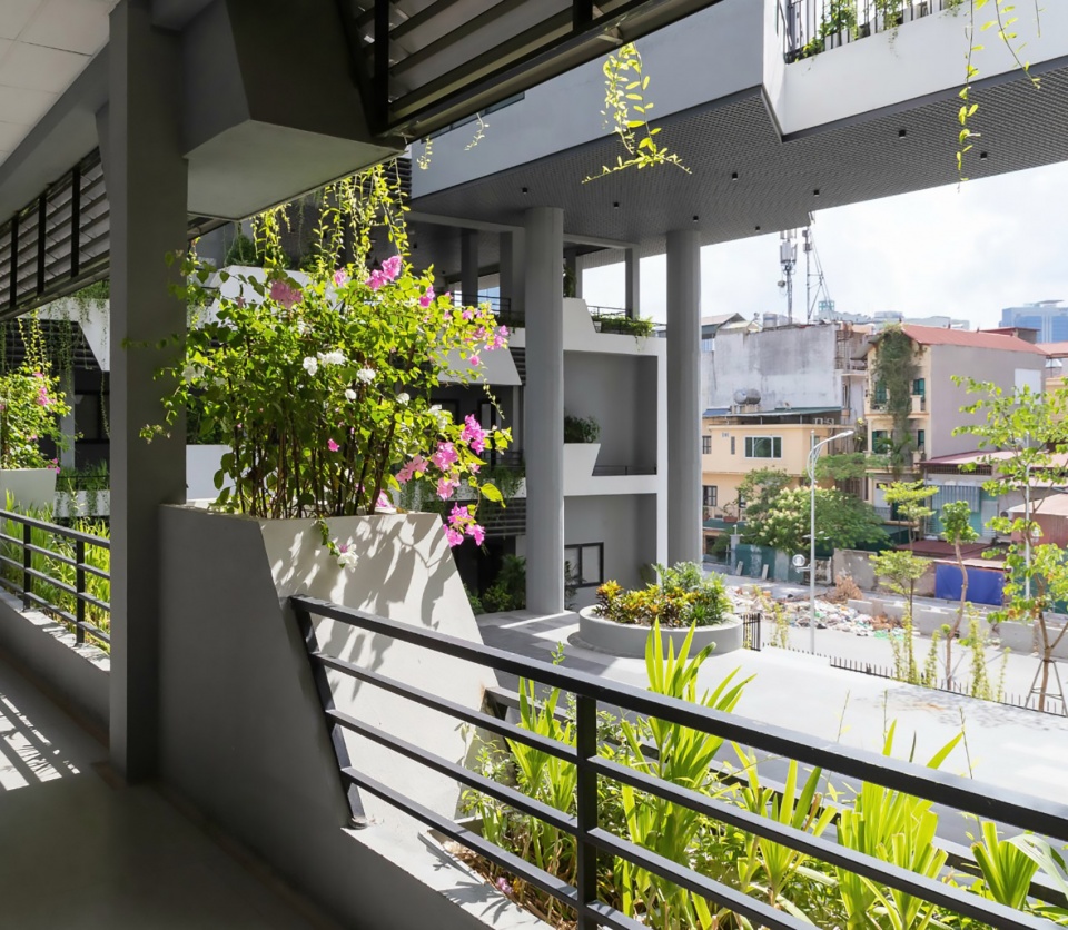 VIASM by 1 1 2 Architects