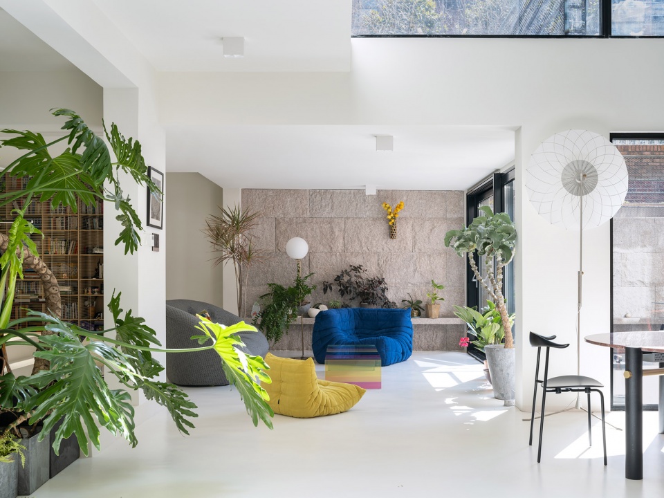 living with plants by manmandesign