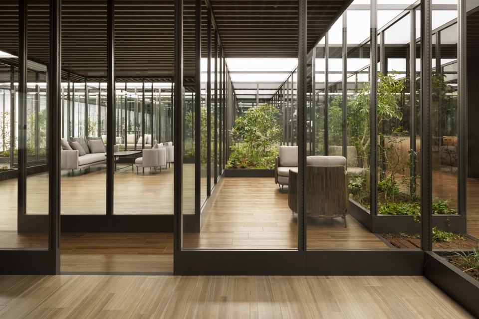 sumu fumu terrace by nendo