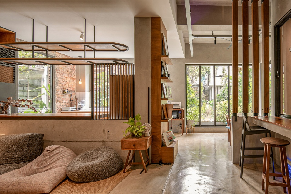 tamni hostel by po d architects