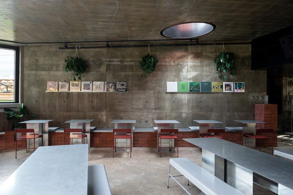 osmo x marusan cafe by mdt mobilier 1