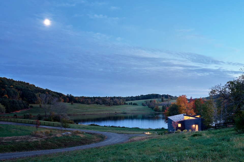 Dutchess County Studio by GRT Architects