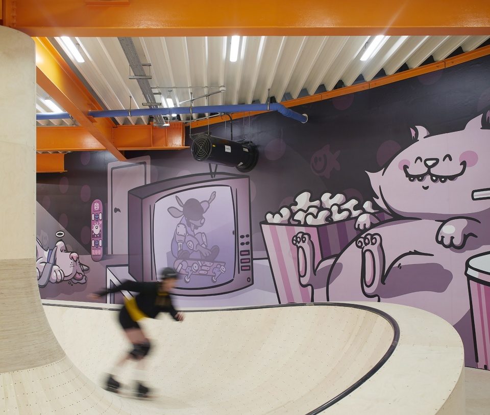 f51 by hollaway studio