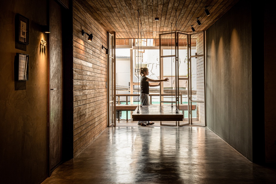 tamni hostel by po d architects