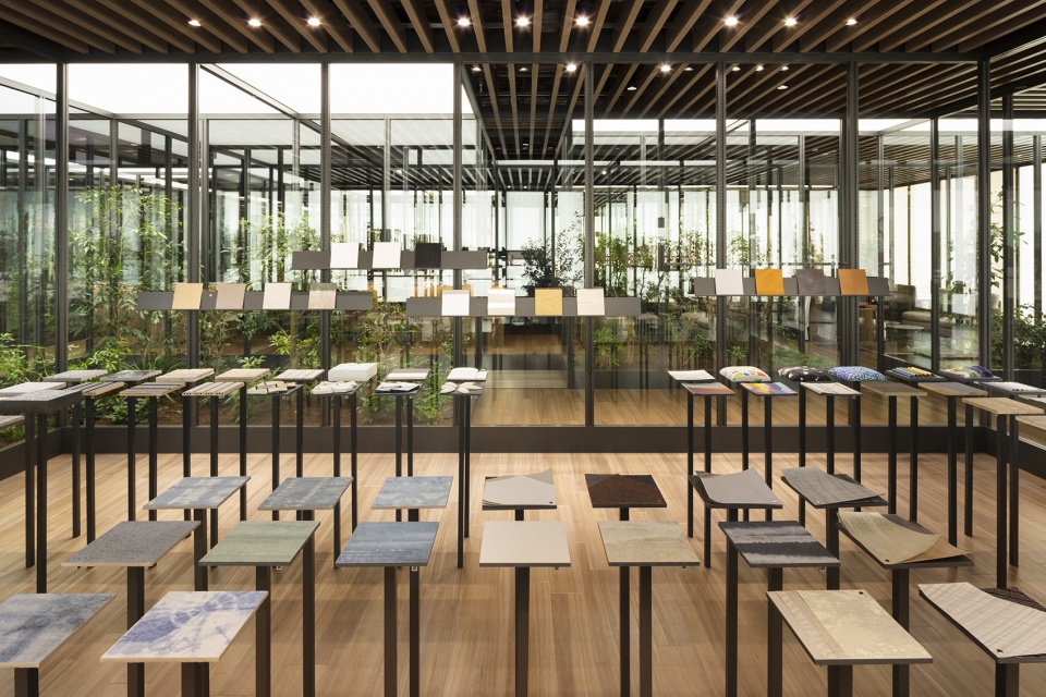 sumu fumu terrace by nendo