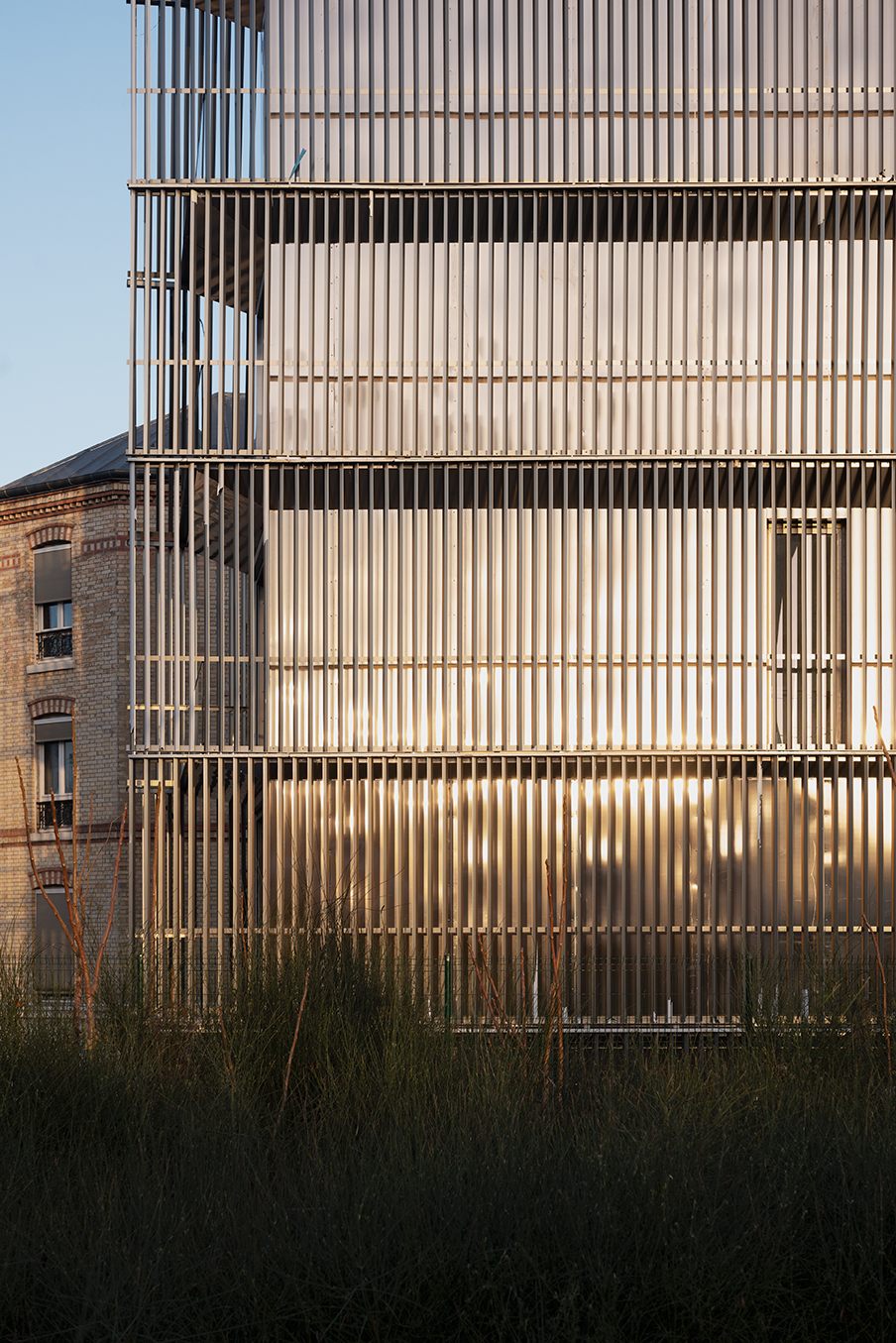 mixed use building rue castagnary by tank