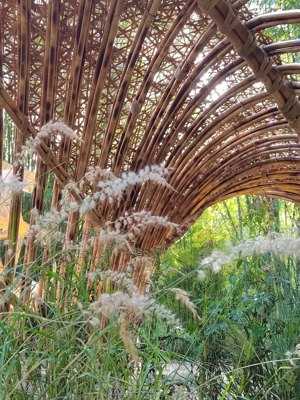 Surging Post station in the bamboo forest by Shenzhen Beryl Environmental Art Design Engineering Co Ltd
