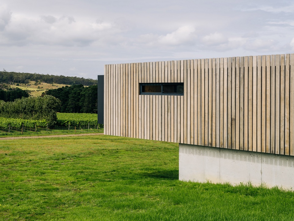 Devils Corner Winery by Cumulus