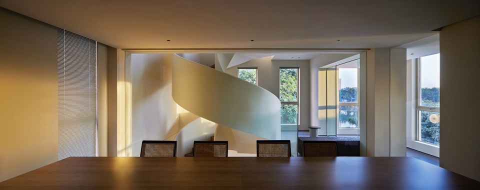 UC Naturel Aroma Lab China by Leaping Creative