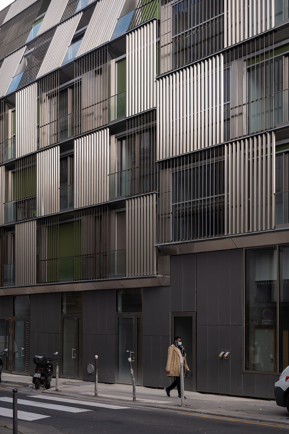 mixed use building rue castagnary by tank