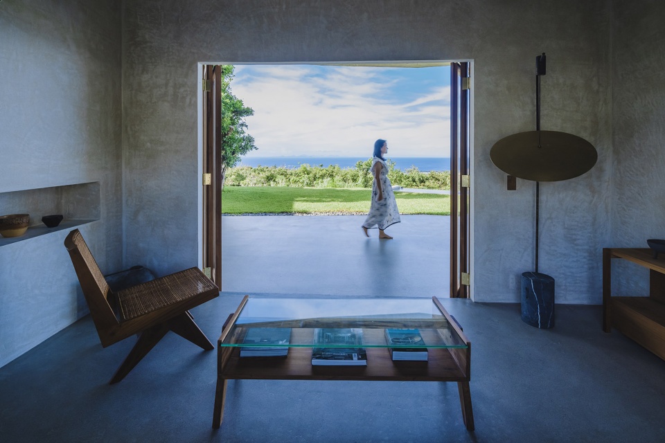 house in nakijin by studio cochi architects